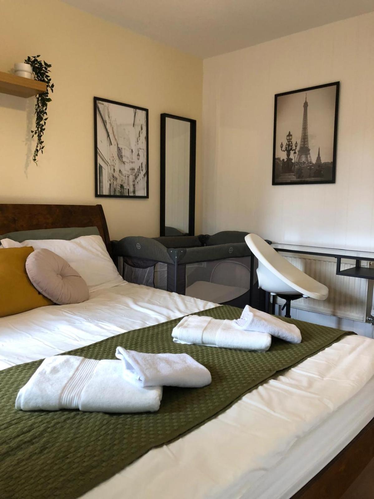 Holiday home Lovely Townhouse With Garden And Parking In Camden