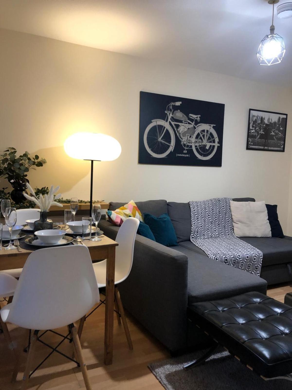 Lovely Townhouse With Garden And Parking In Camden